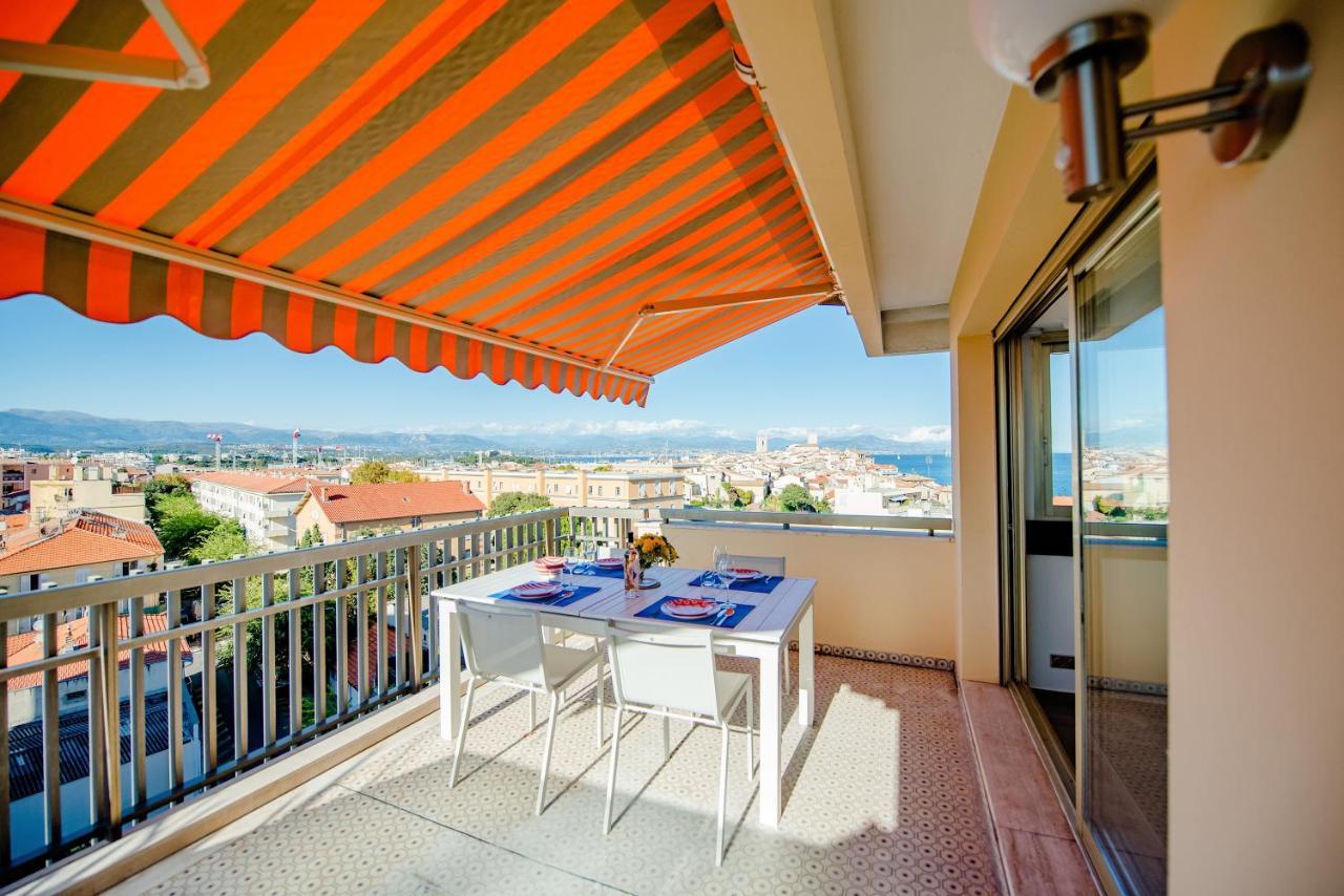 Apartamento High Standing With Incredible Old Antibes And Sea Views Exterior foto